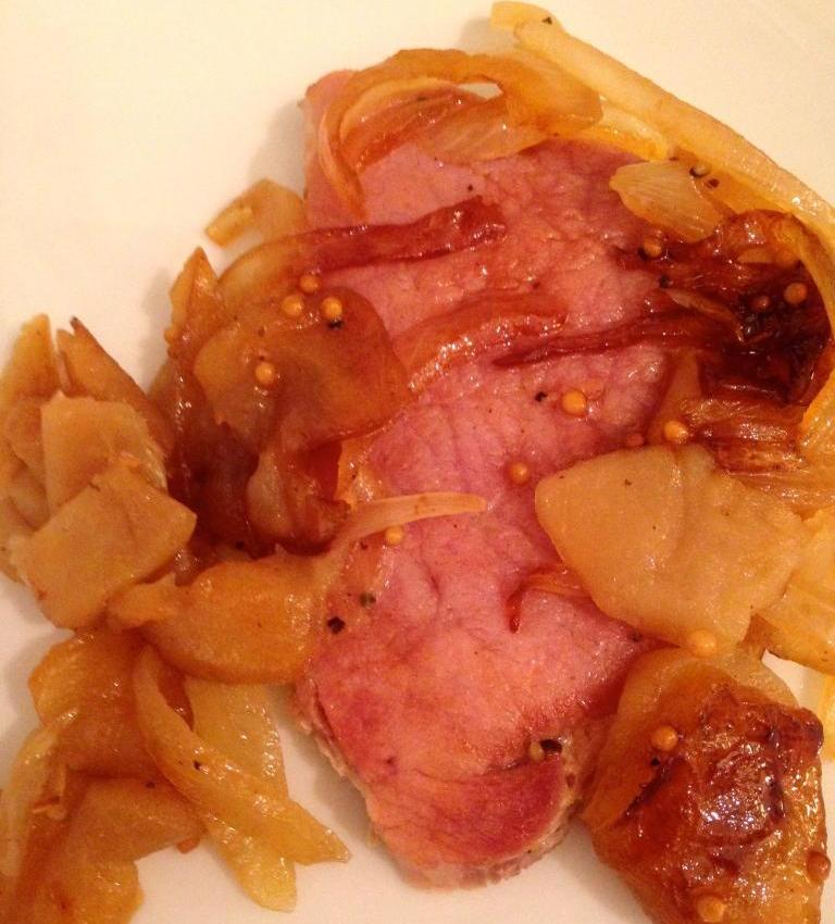 Ham Steak with Sautéed Apple & Onions