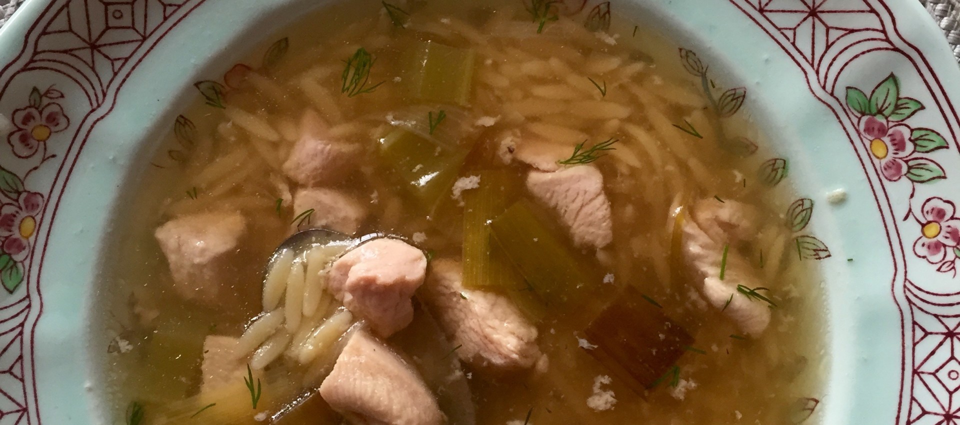 Lemony, Dilly Chicken & Orzo Soup