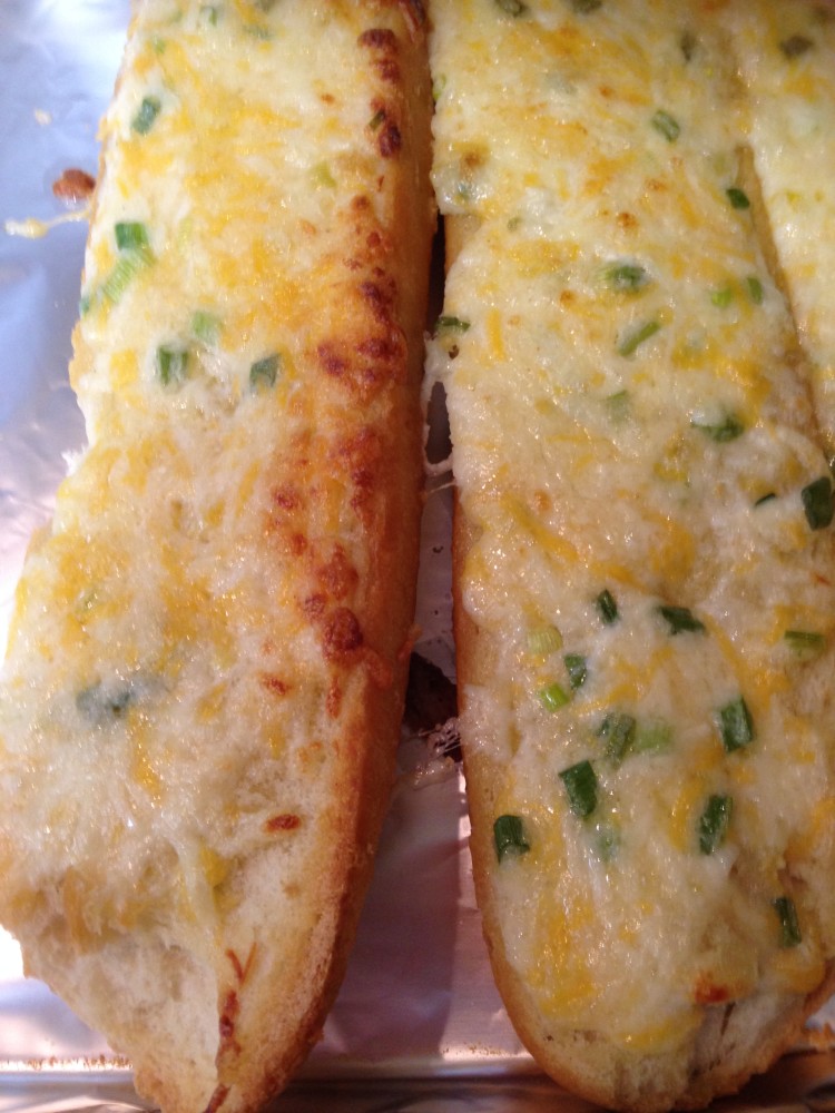 Super Cheesy Garlic Bread