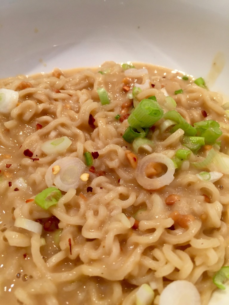 peanut-butter-ramen-noodles-blythes-blog