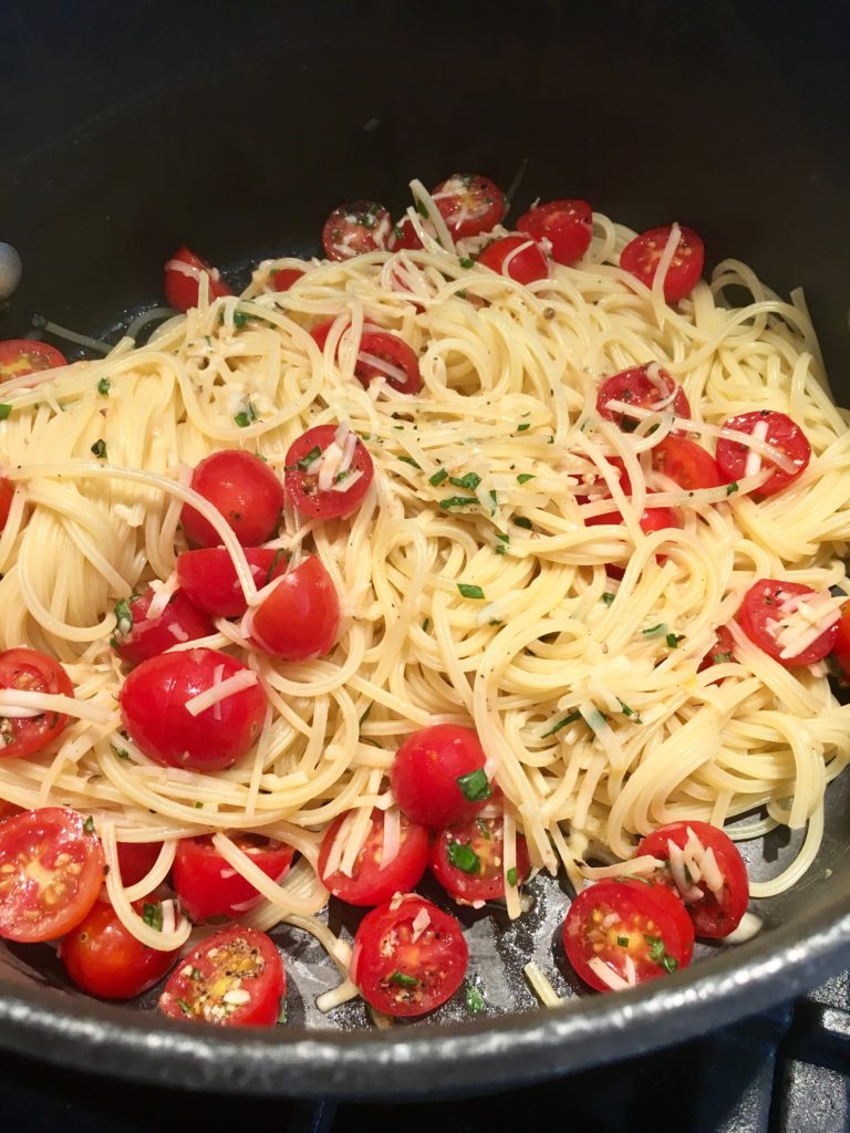 Spaghetti With Tomatoes And Basil