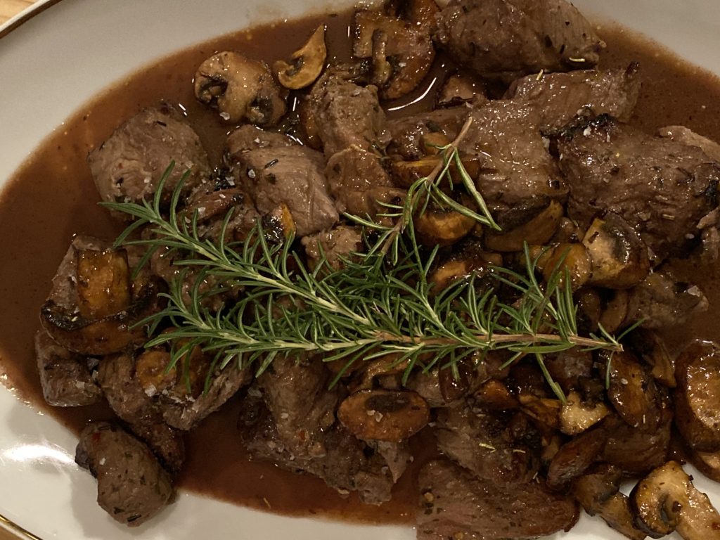 Balsamic Rosemary Beef Steak Tips And Mushrooms Blythes Blog